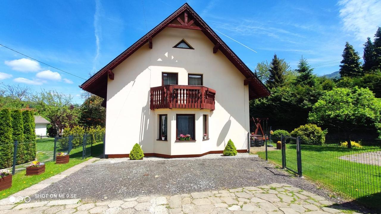 Dom U Gazdy Przy Gondoli Villa Szczyrk Ngoại thất bức ảnh
