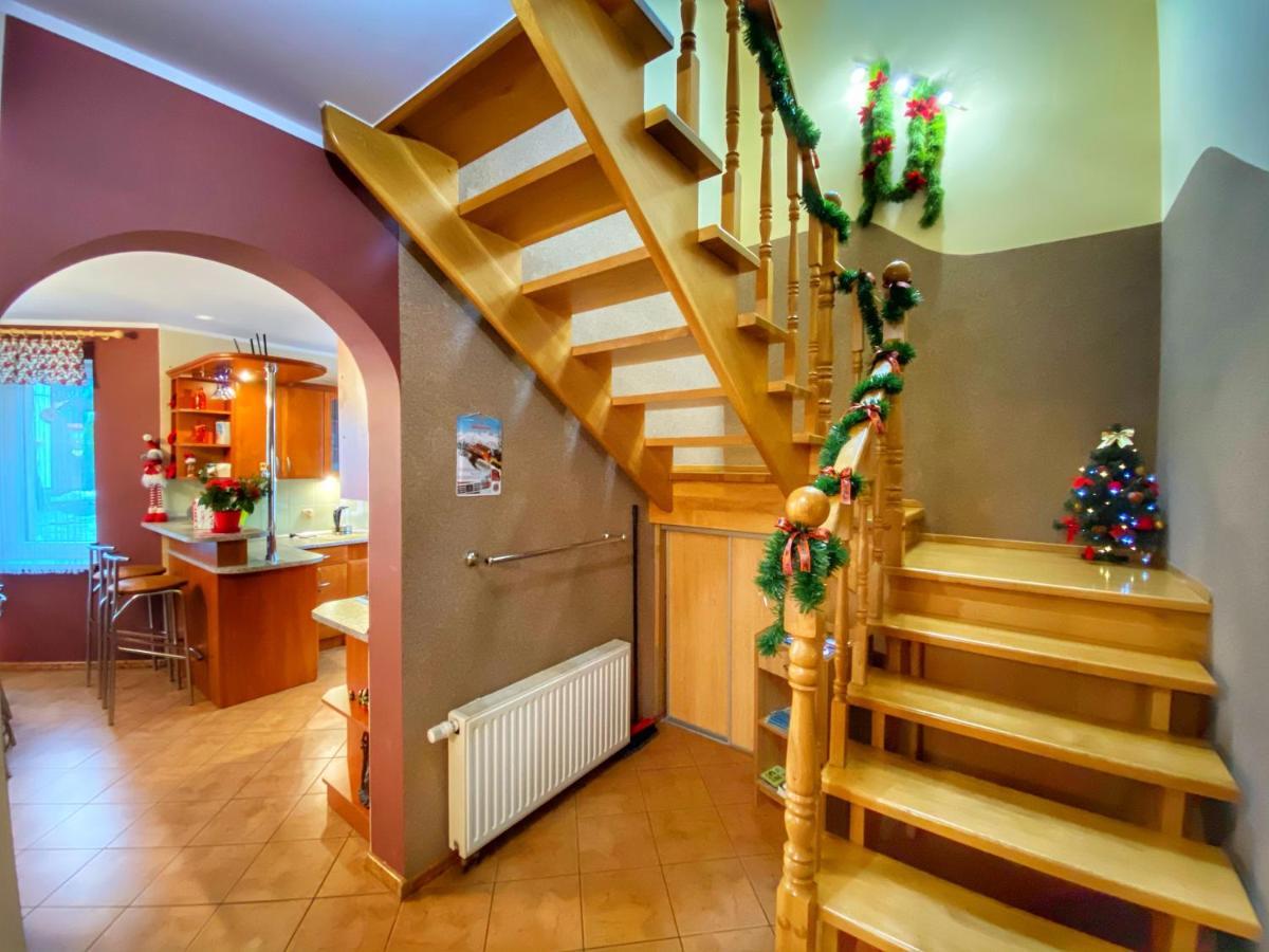 Dom U Gazdy Przy Gondoli Villa Szczyrk Ngoại thất bức ảnh